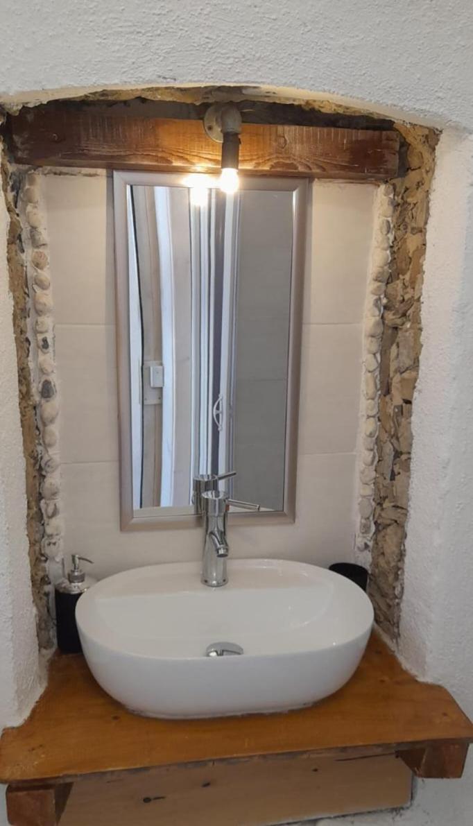 B&B 8A Castelbianco Colletta Luaran gambar